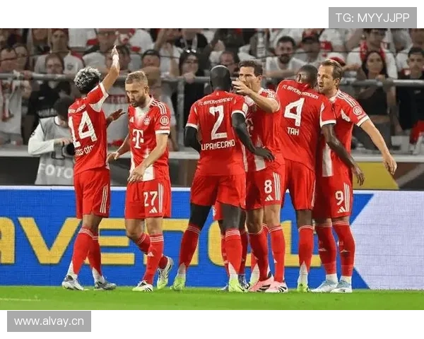 拜仁更衣室矛盾传闻持续增加,球队稳定性面临考验,对赛季走势形成制约 拜仁更衣室矛盾传闻持续增加,球队稳定性面临考验,对赛季走势形成制约