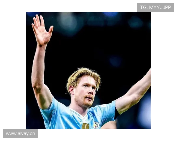 德布劳内是否依赖曼城体系：战术角色与独立创造能力分析