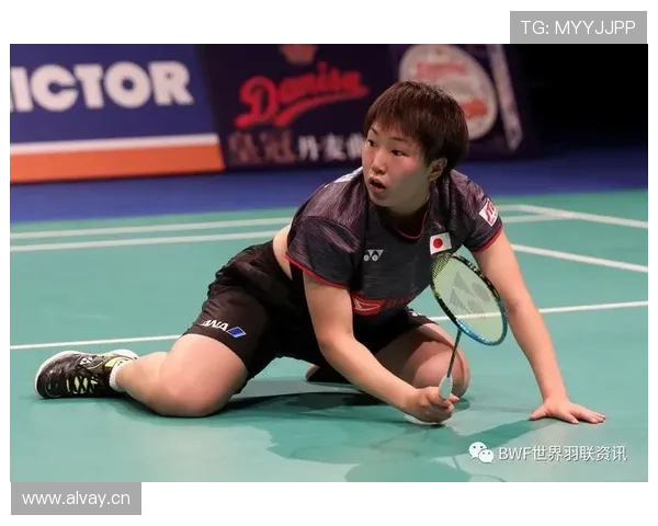 山口茜的训练鞋竟然比我整个衣柜还贵，活生生让我怀疑人生