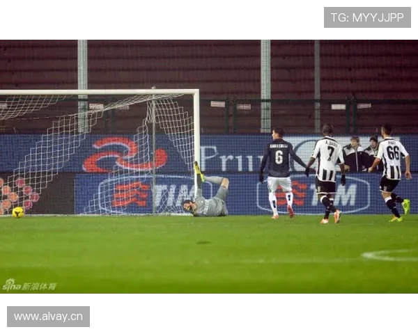 国米危机升级：俱乐部管理冲突引爆战术缺陷